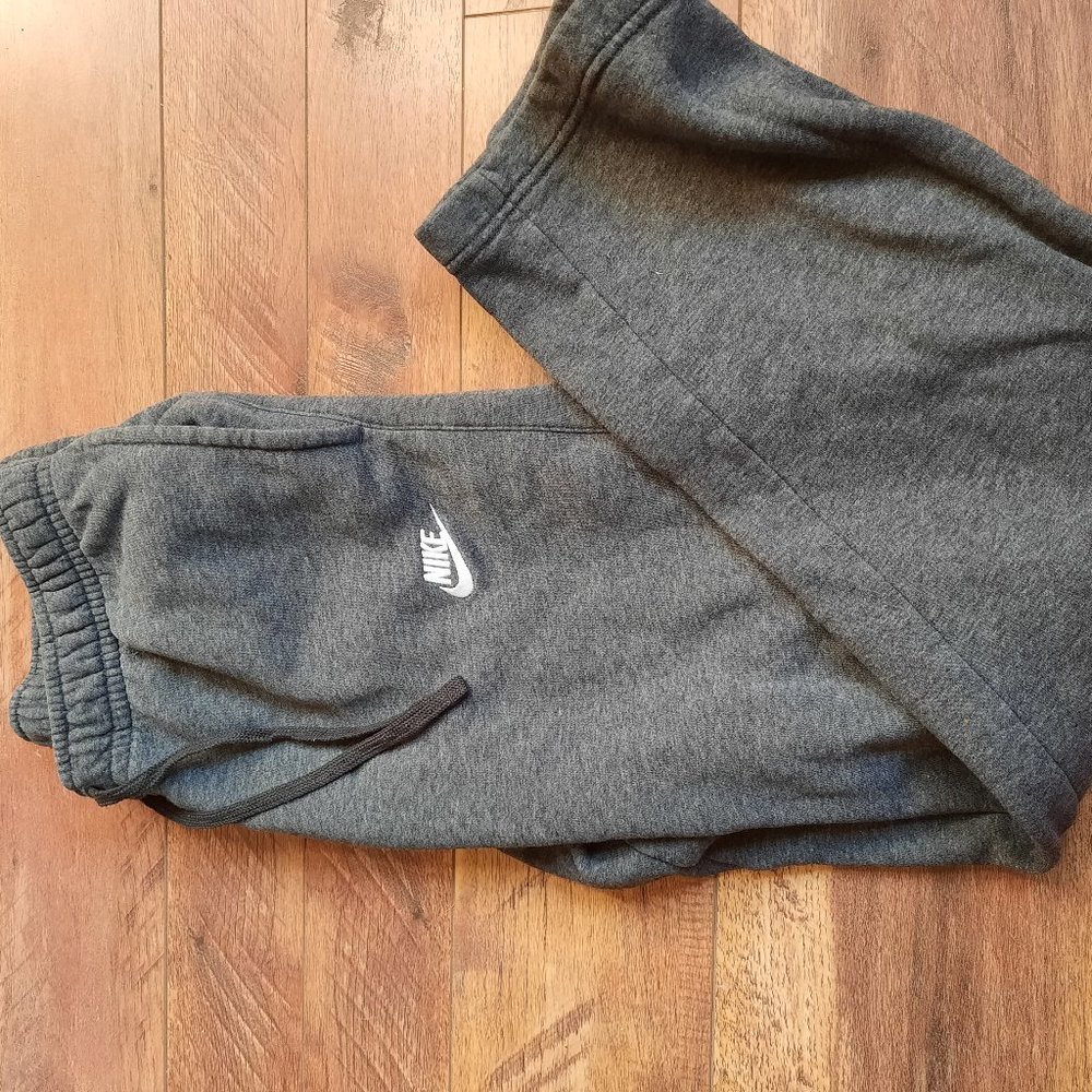 nike sweats!